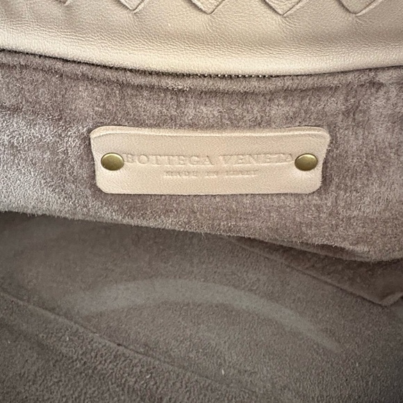 Bottega Veneta Garda medium tote - Picture 9 of 11